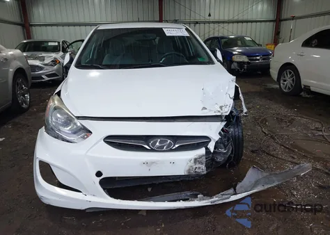 2012 Hyundai Accent Se z USA, uszkodzony, nr VIN KMHCU5AE2CU032787